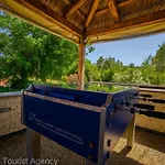 Robi And Kristina Extra Roof Terrace For