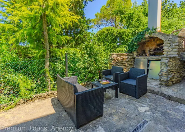 Robi And Kristina Extra Roof Terrace For Appartement Donji Karin