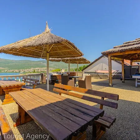 Robi And Kristina Extra Roof Terrace For *