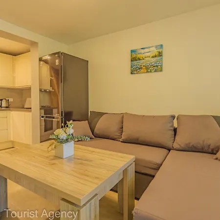 Apartamento Robi And Kristina Extra Roof Terrace For Donji Karin