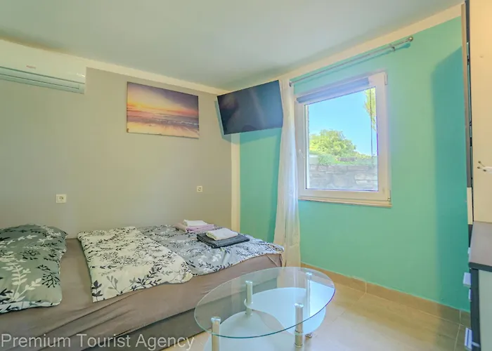 Robi And Kristina Extra Roof Terrace For Donji Karin