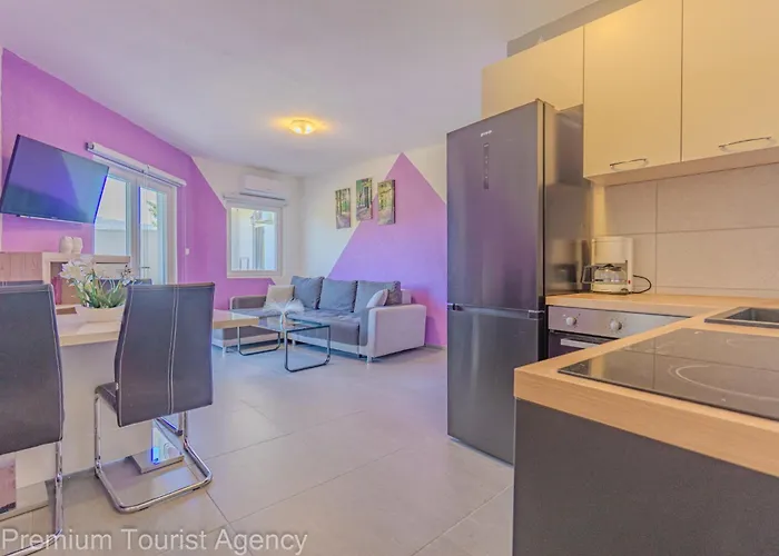 Robi And Kristina Extra Roof Terrace For Apartamento Donji Karin