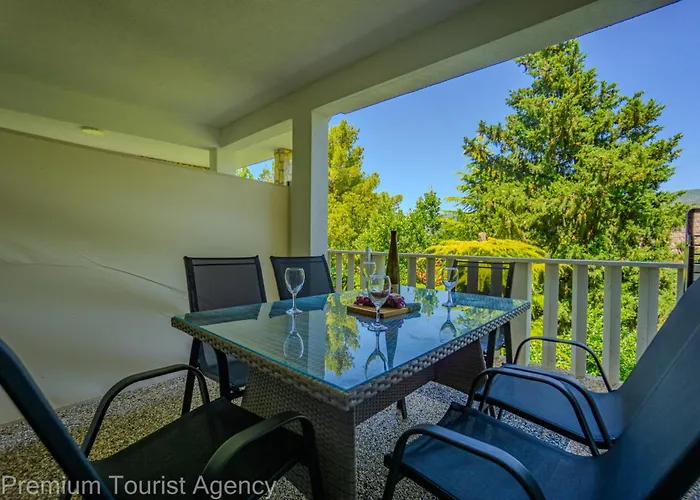 Robi And Kristina Extra Roof Terrace For * Donji Karin